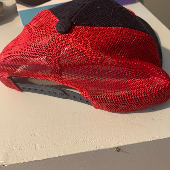 Washington Capitols Trucker Hat - Picture 2 of 3